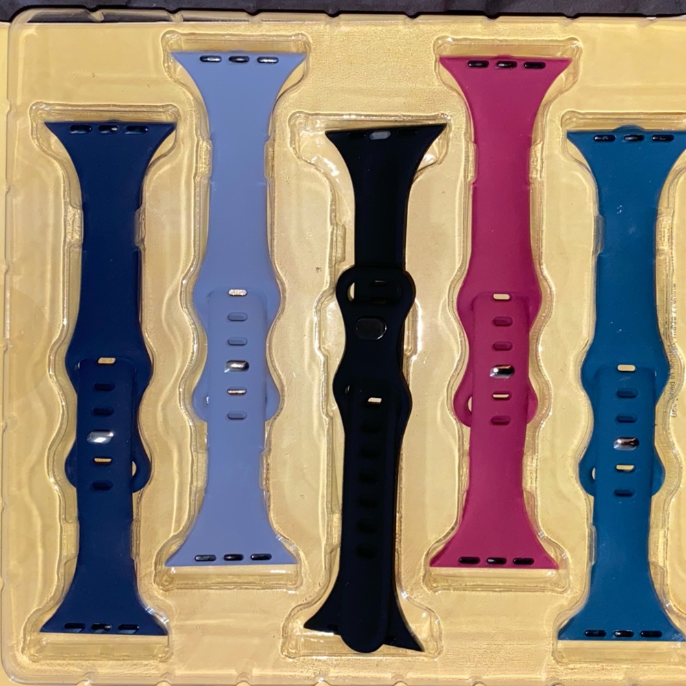 5 Apple Watch 42mm/44mm replacement bands